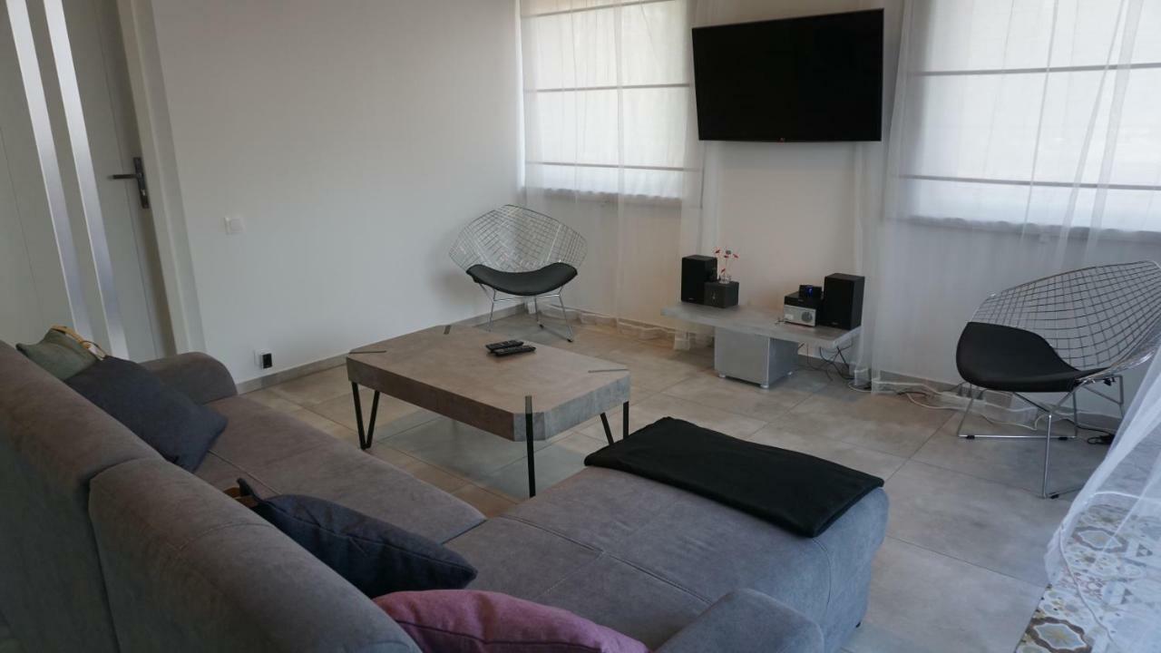 Apartamenty Oaza เรวัล ภายนอก รูปภาพ